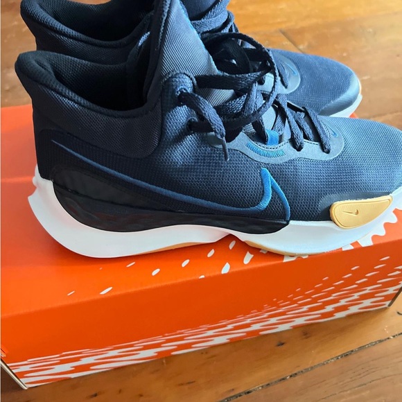 Nike Renew Elevate 3 Men’s Thunder Blue Basketball Shoes Size 10 - Picture 12 of 15